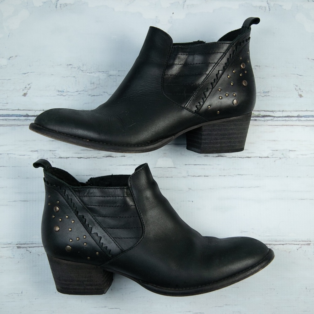 Musse and Cloud Booties Size 41